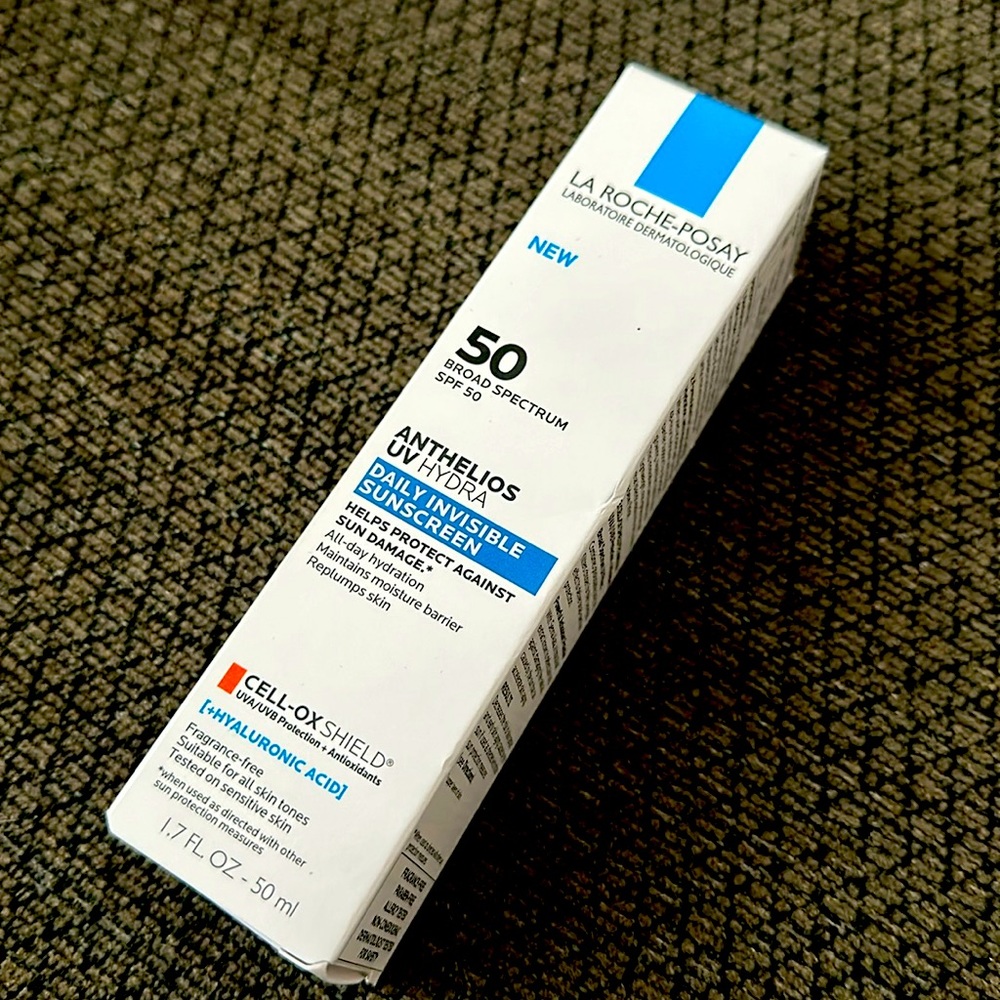 La Roche-Posay Sunscreen - Picture 2 of 3